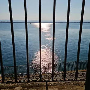 La Finestra Sul Mare Di Alfeo Appartamento